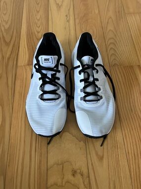White Nike Flex Cross Trainers